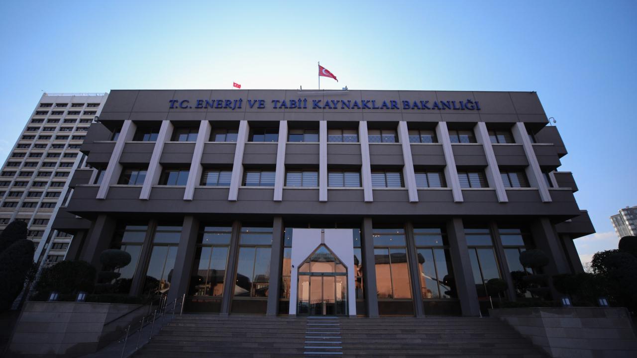 Enerji ve Tabii Kaynaklar Bakanlığının bursuna başvurular başladı