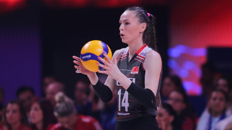 Kaptan Eda Erdem: Voleybol hayatımın doğal ve vazgeçilmez bir parçası