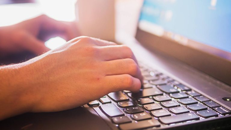 İletişim sektörüne yönelik şikayetlerde ilk sırayı internet hizmetleri aldı