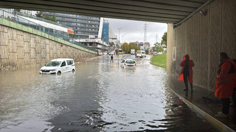Meteoroloji uyardı: İstanbul için risk devam ediyor
